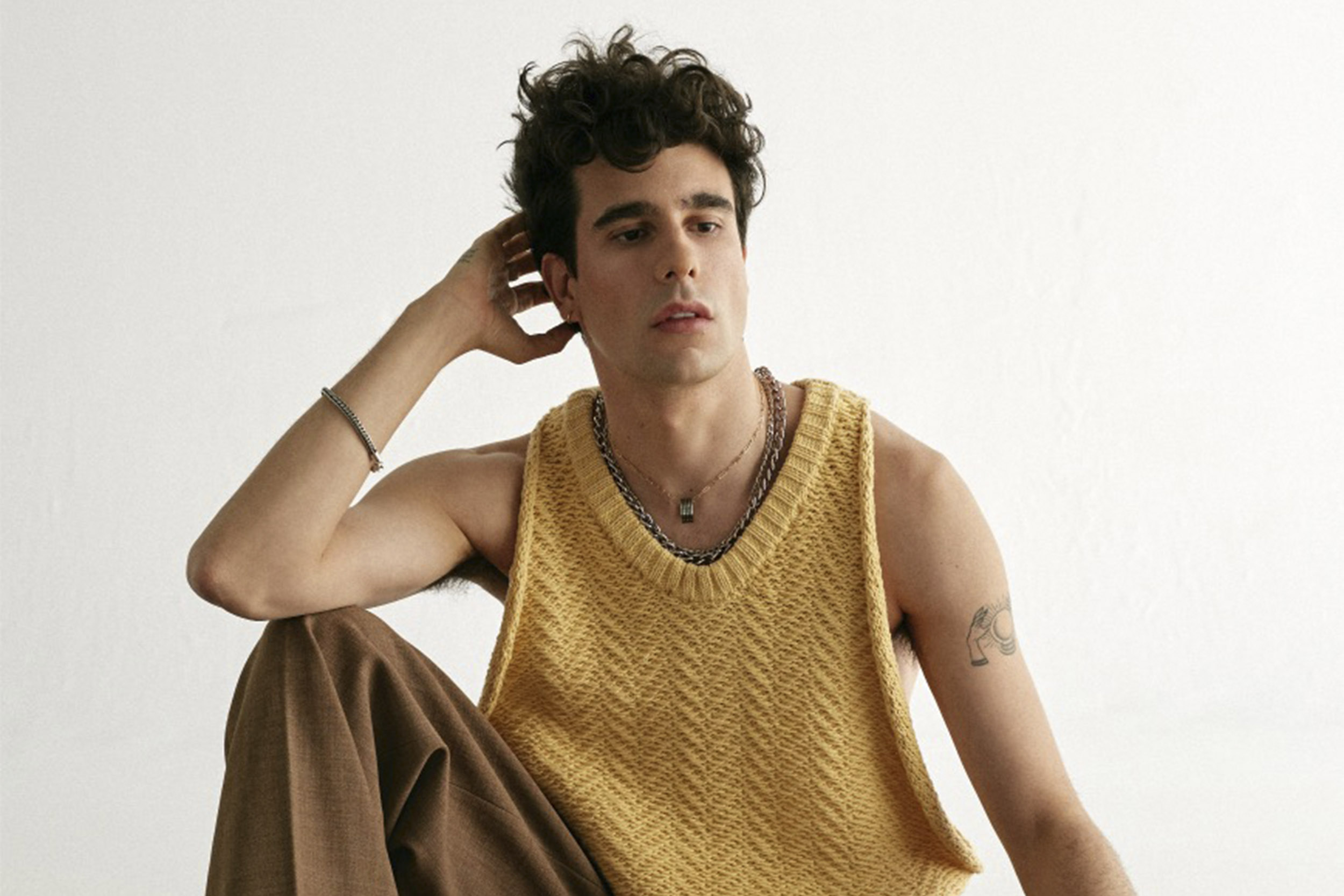 Entrevista a Javi Calvo, pregonero del Carnaval de �guilas 2025